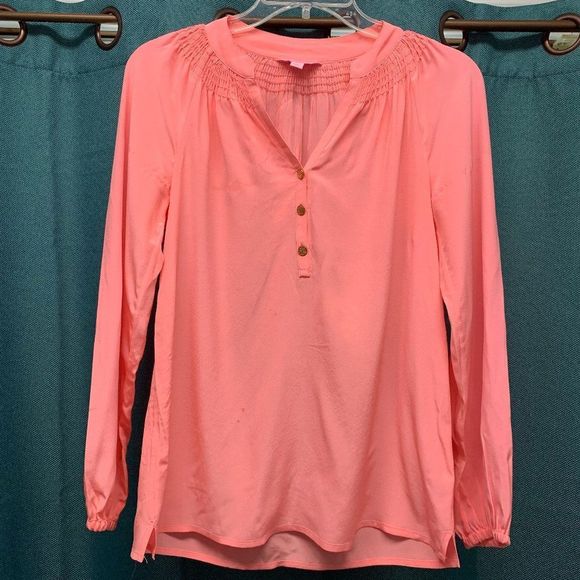 Lilly Pulitzer Tops - Lilly Pulitzer Elsa Top Color is Coral 100% Silk Size XXS